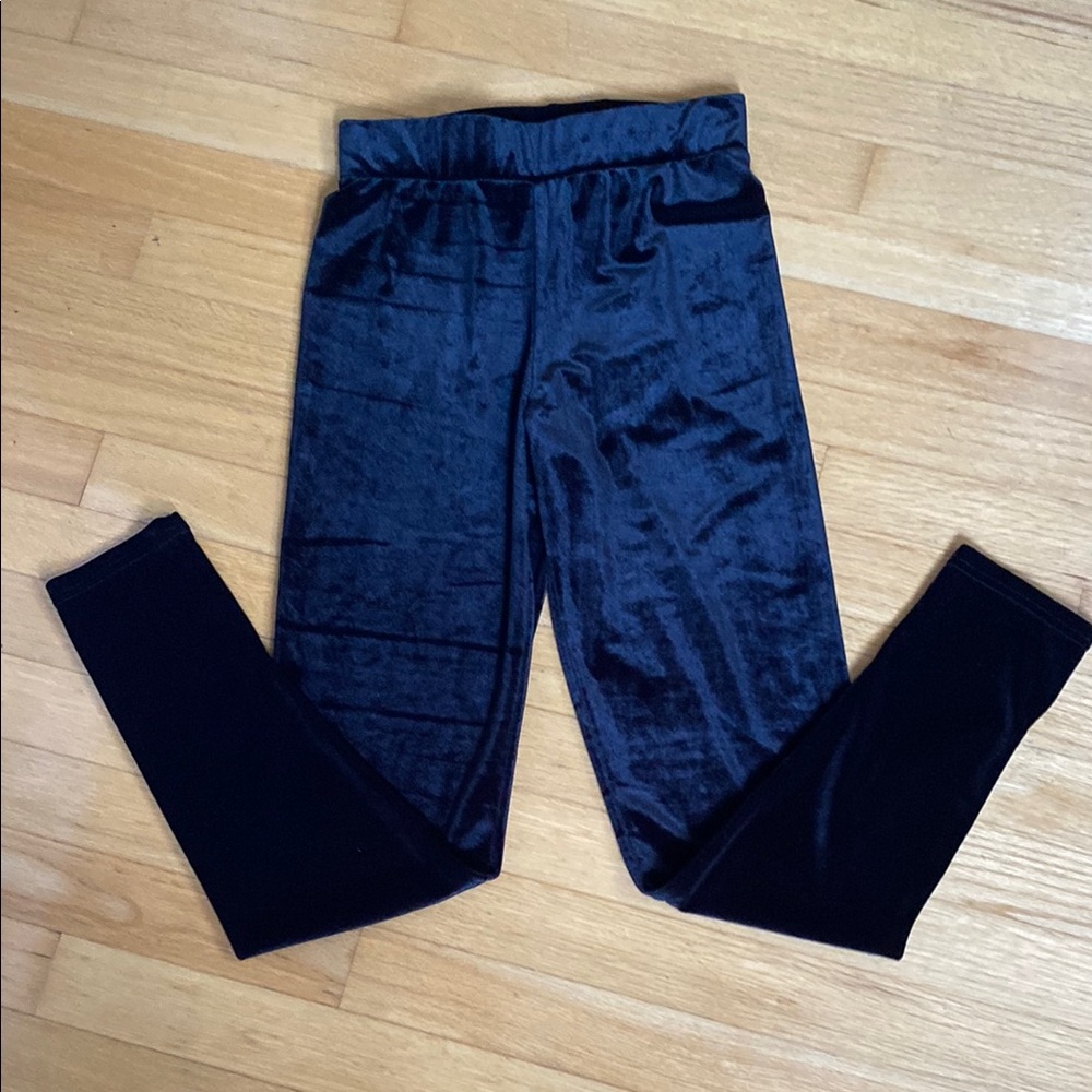 NWT Black Velvet Leggings Size XS - Picture 4 of 8